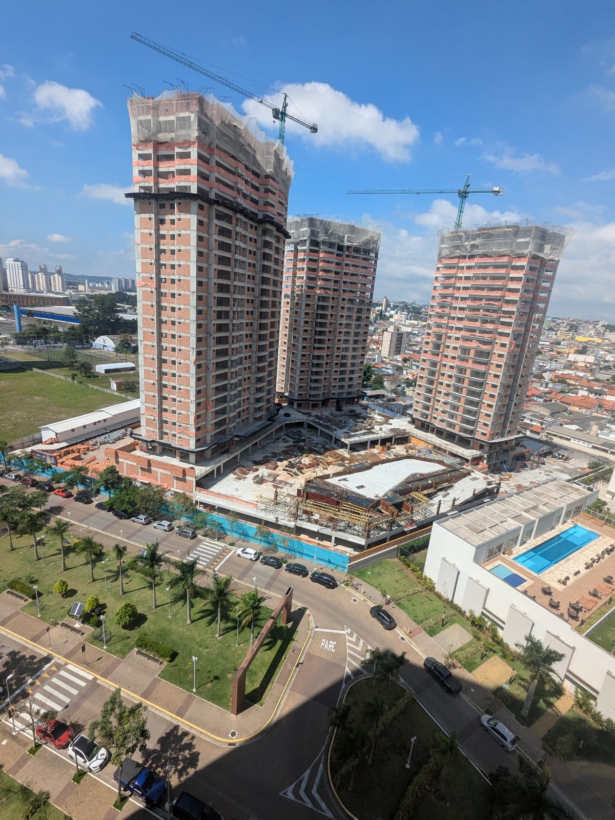 Obra do Helbor Alegria em andamento